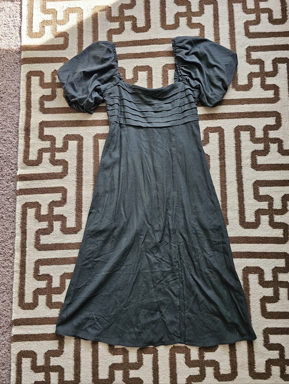 💚Francesca's Collections Square Neck Pleated Puff Sleeve Midi Dress - Picture 4 of 7